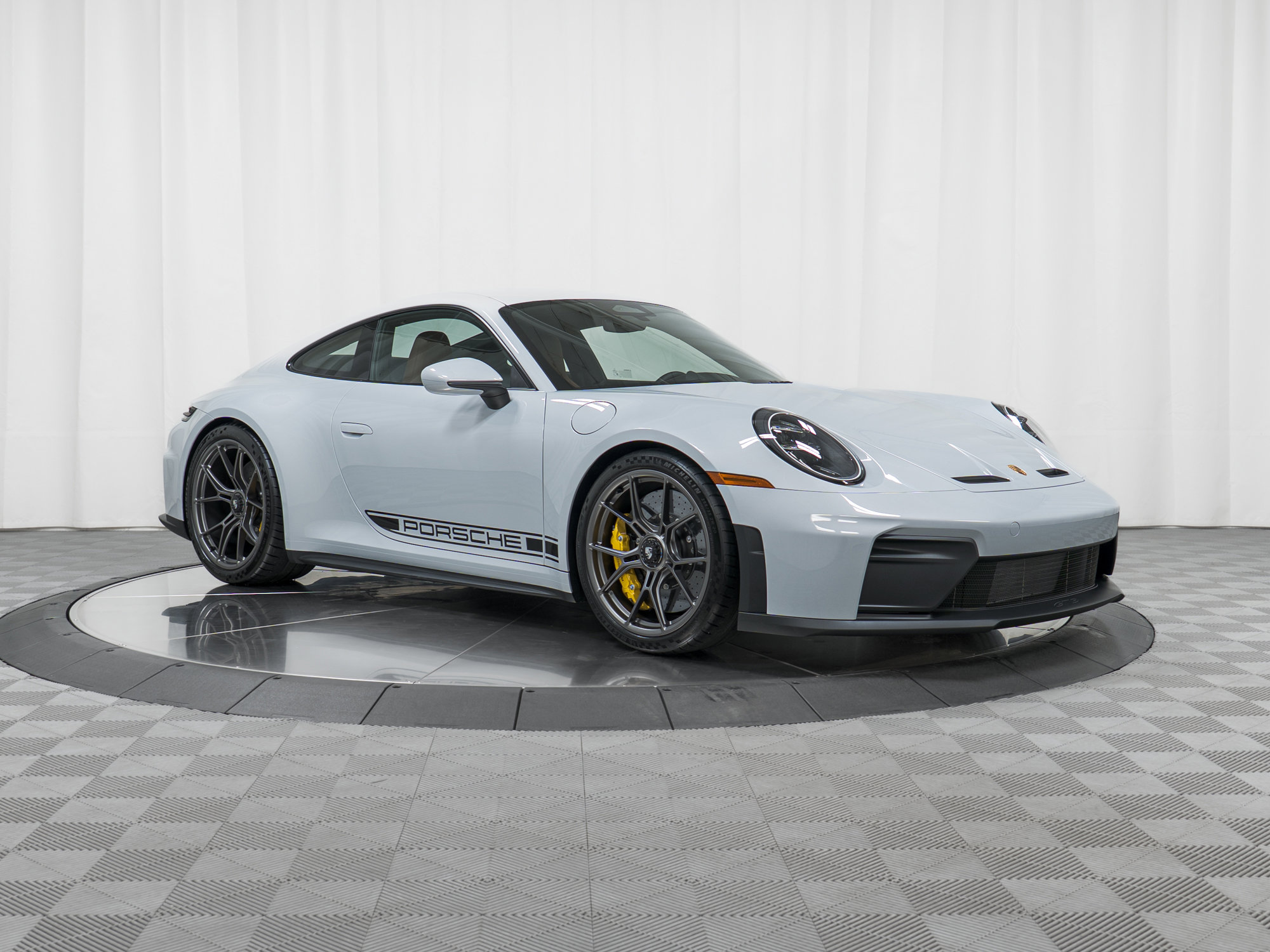 Used 2026 Porsche 911 GT3 image 9