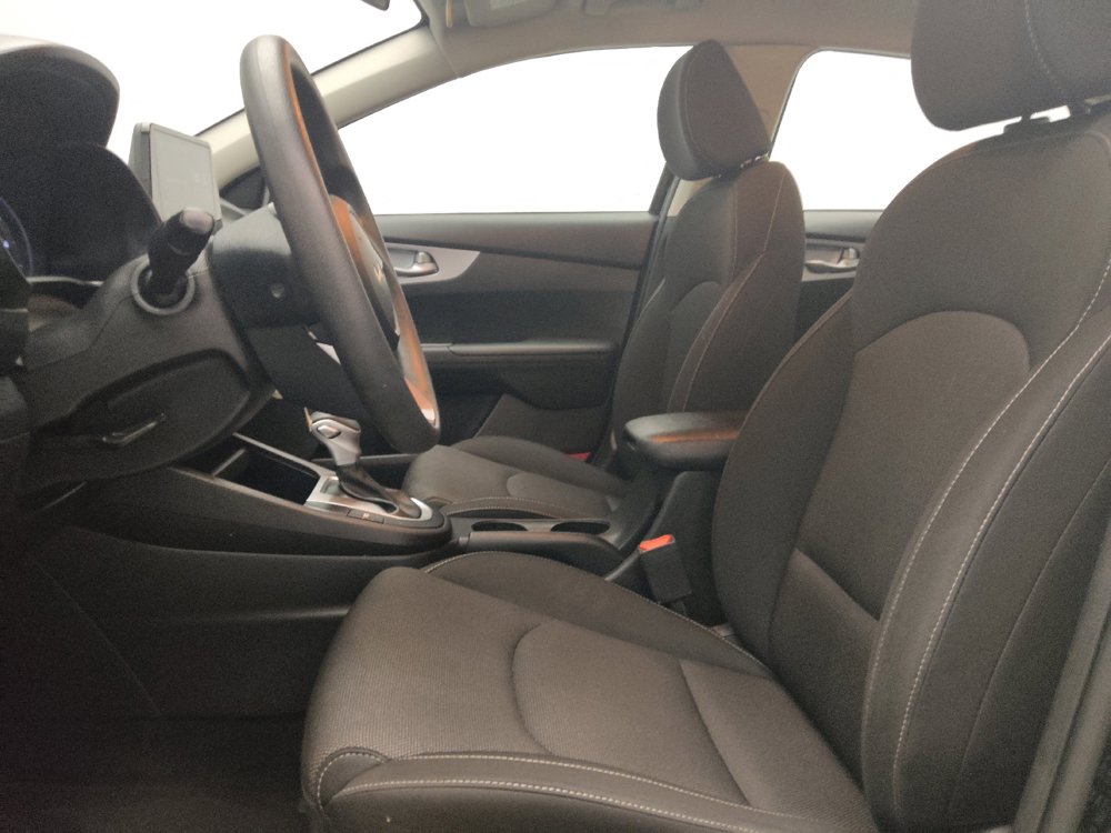 Used 2023 Kia Forte LXS FWD image 17