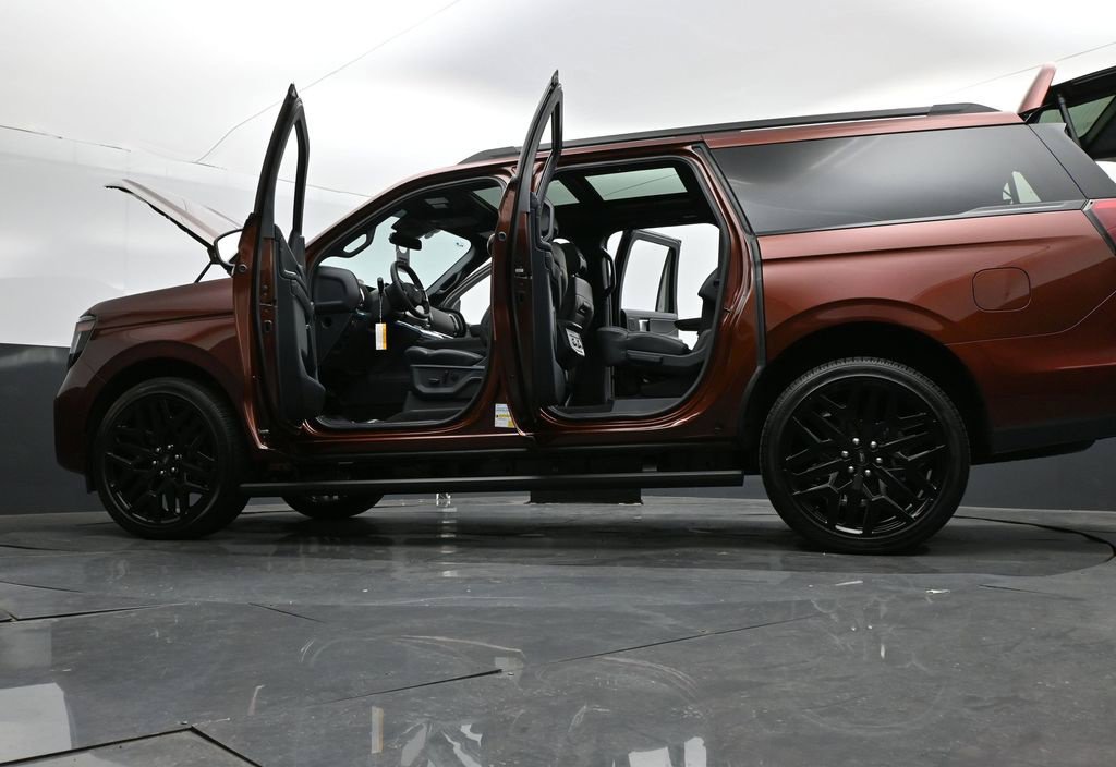 New 2027 Ford Expedition Max Platinum w/ Stealth Performance Package AWD/4WD image 34