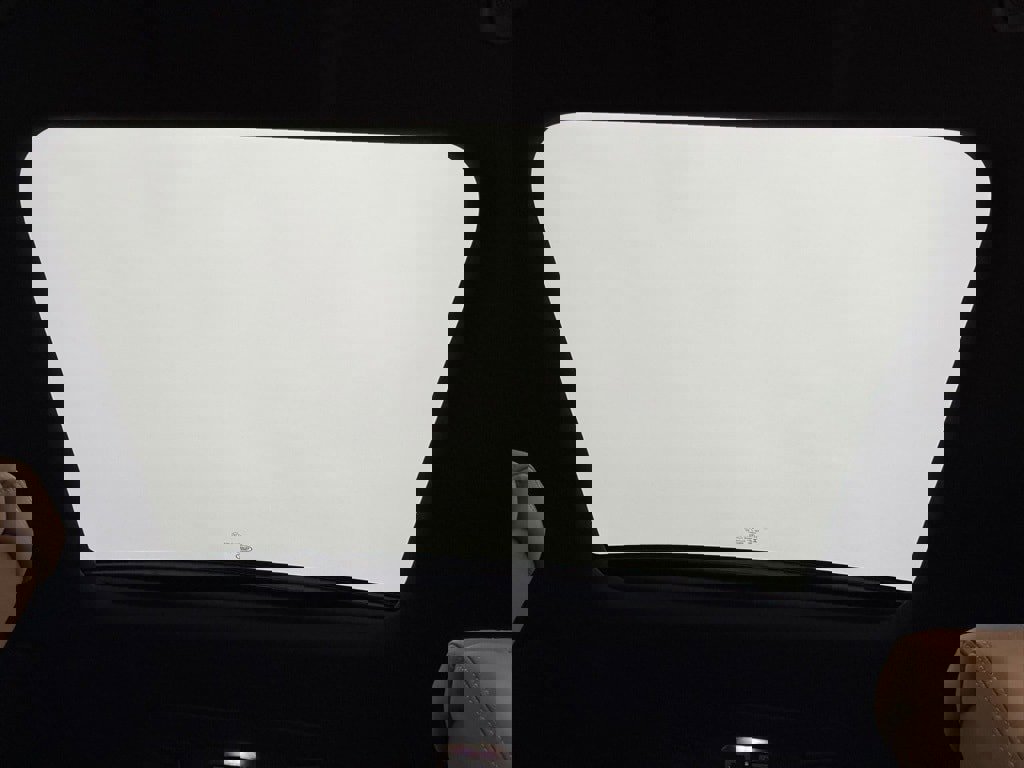 New 2026 Land Rover Discovery Limited Edition image 31