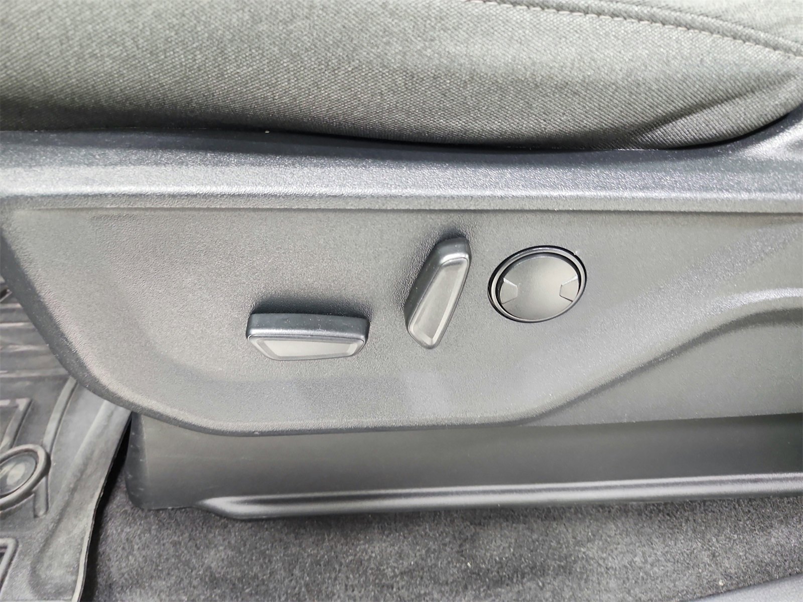 Used 2024 Ford F150 XLT w/ Equipment Group 302A MID image 20