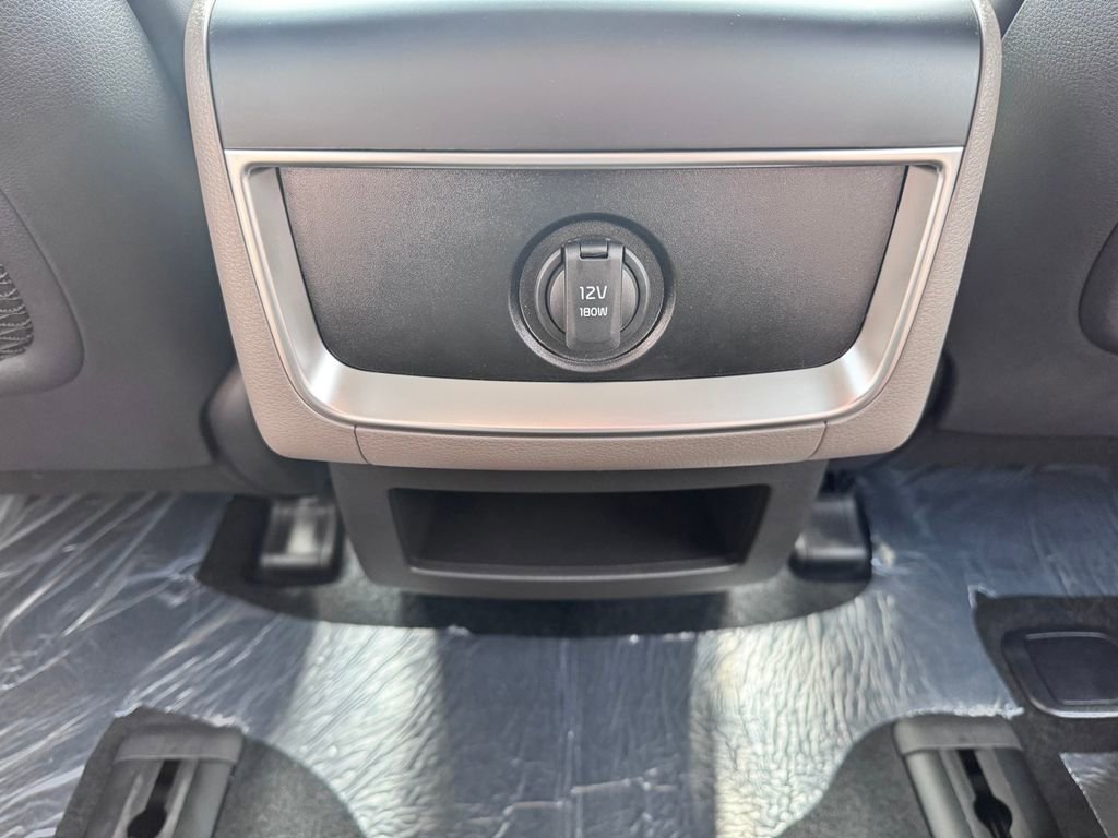 New 2026 Kia Carnival LXS image 28