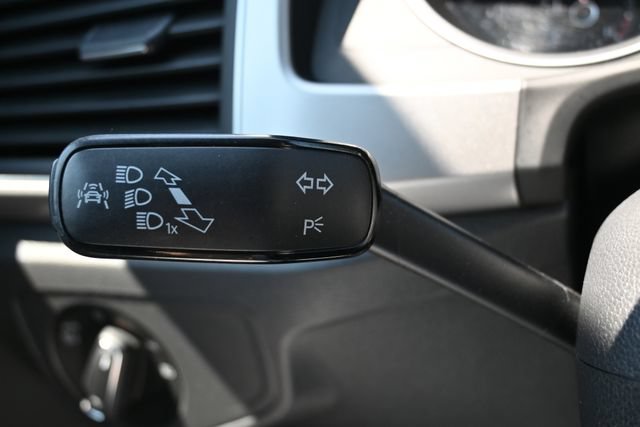 Used 2018 Volkswagen Atlas SE w/ R-Line Package AWD/4WD image 42