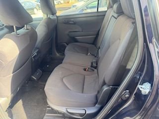 Used 2025 Toyota Highlander LE image 9