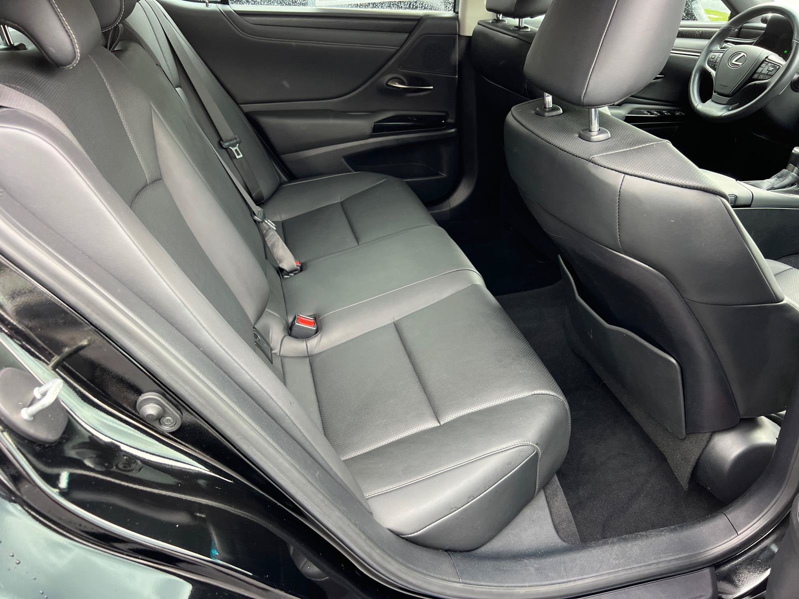 Certified 2024 Lexus ES 350 w/ Premium Package FWD image 15