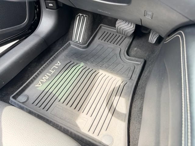 Used 2019 Nissan Altima 2.5 Platinum AWD/4WD image 16
