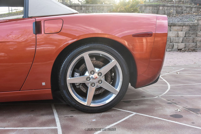 Used 2006 Chevrolet Corvette Convertible w/ Preferred Equipment Group image 69