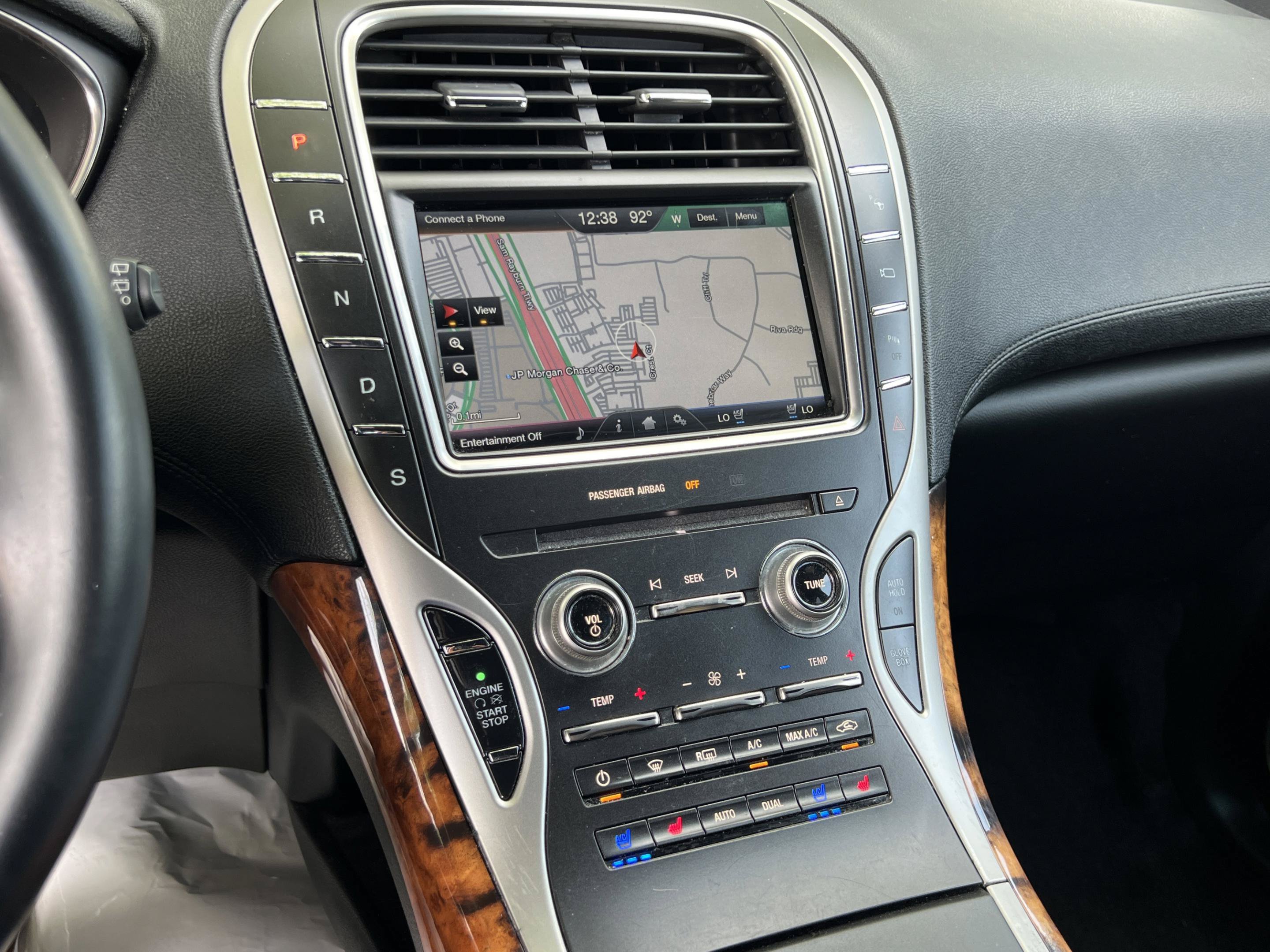 Used 2016 Lincoln MKX Reserve w/ Technology Package AWD/4WD image 14