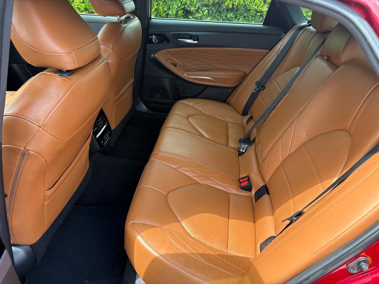 Used 2019 Toyota Avalon Limited w/ Advanced Safety Package FWD image 16