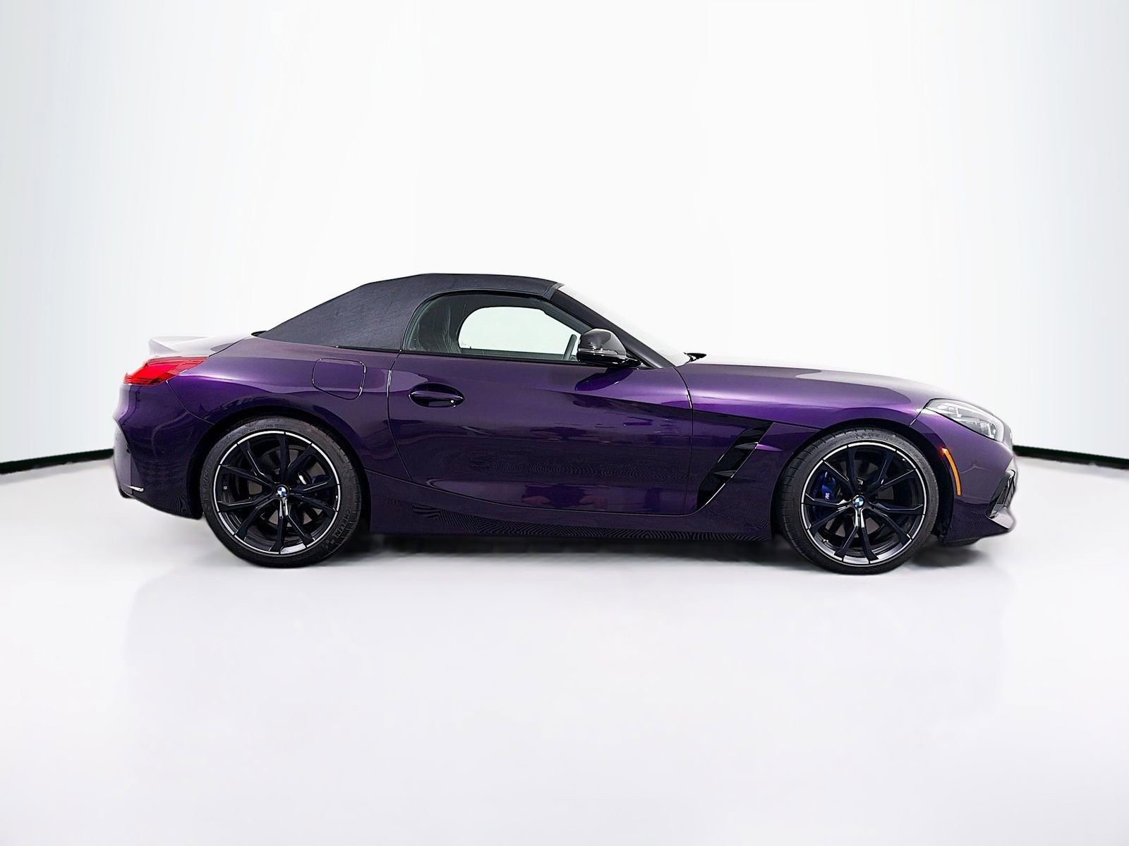 Used 2023 BMW Z4 M40i w/ Premium Package RWD image 16