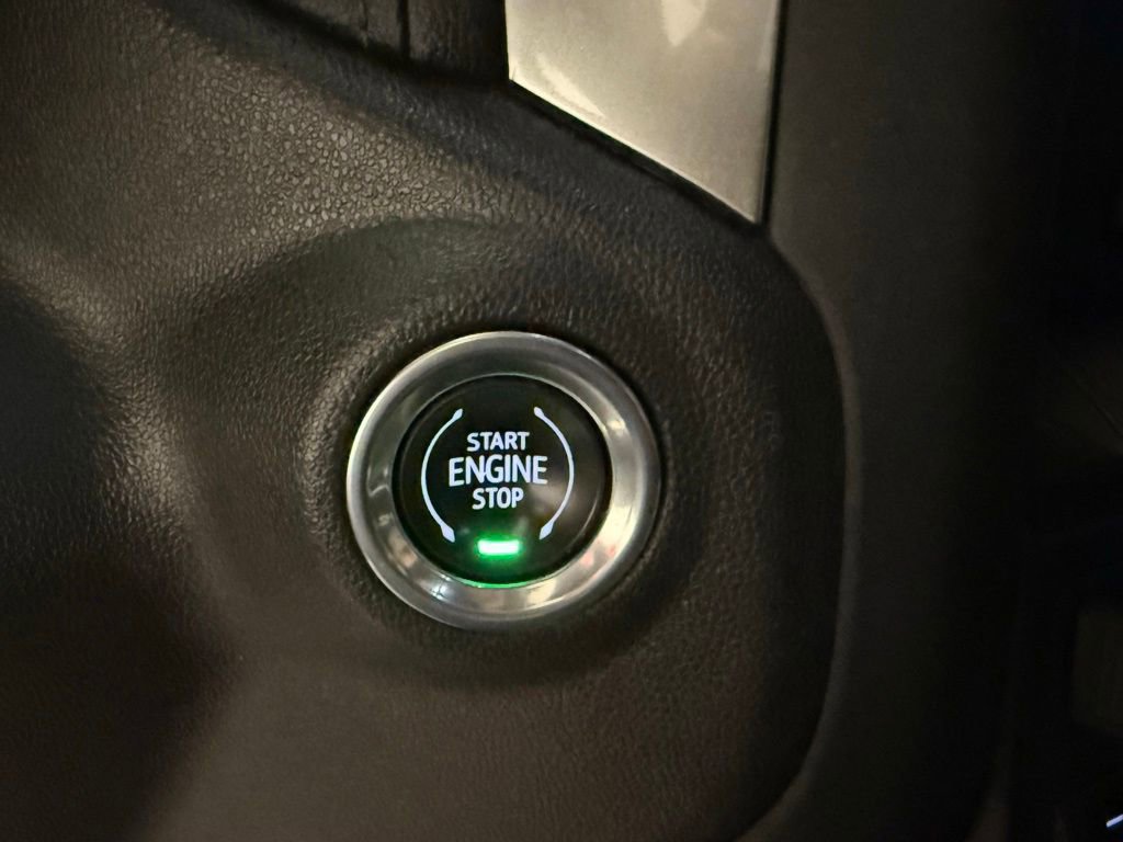 Used 2020 Chevrolet Silverado 1500 RST w/ All-Star Edition image 34