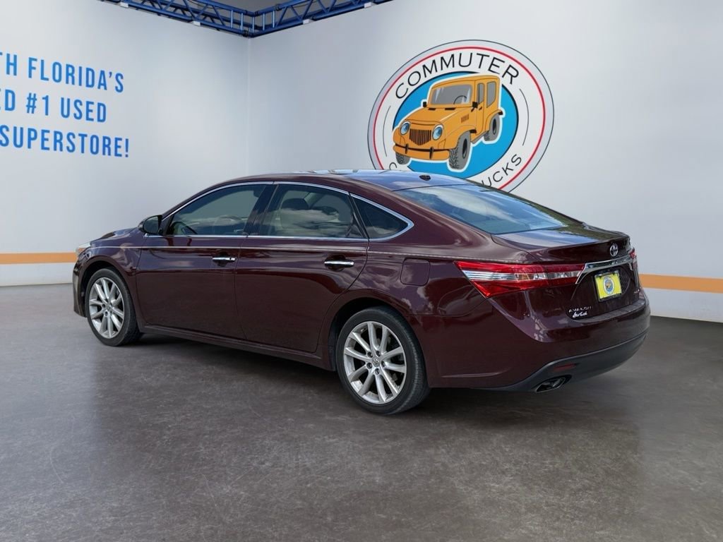 Used 2013 Toyota Avalon XLE Touring FWD image 3