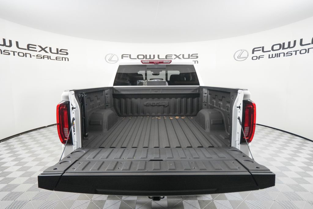 Used 2024 GMC Sierra 1500 AT4 w/ Technology Package image 23