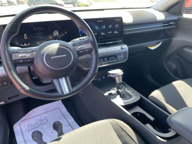 Used 2024 Hyundai Kona SEL FWD image 17