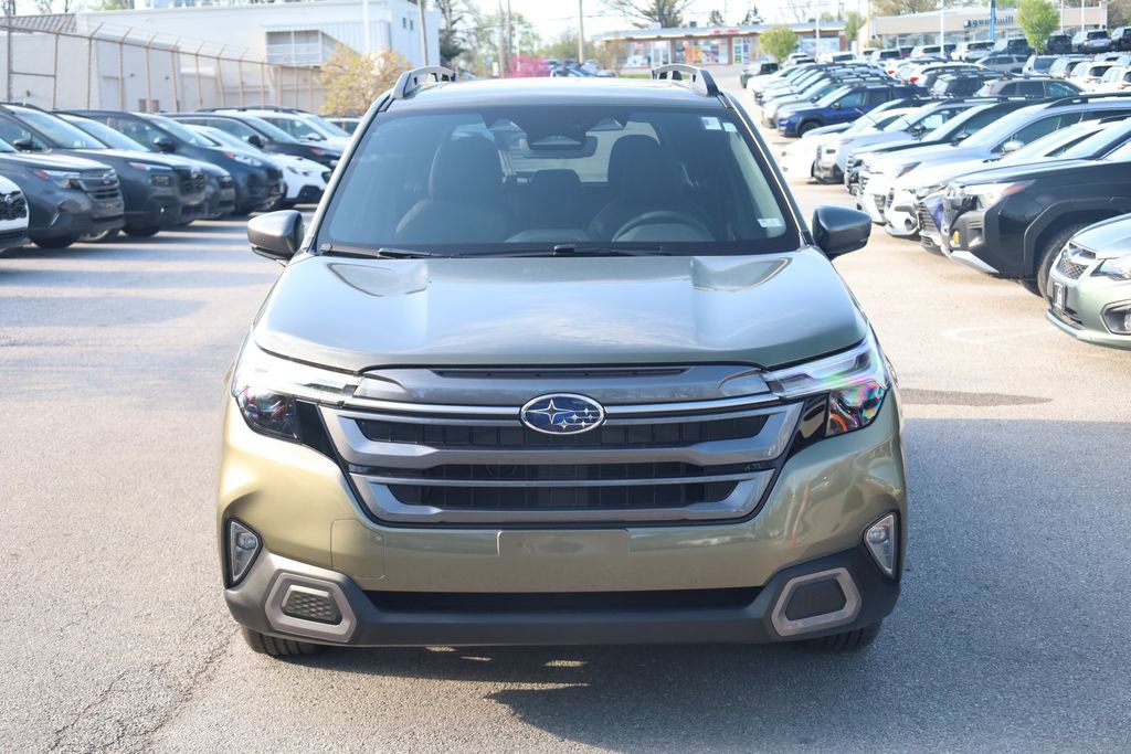 Certified 2025 Subaru Forester Limited AWD/4WD image 4