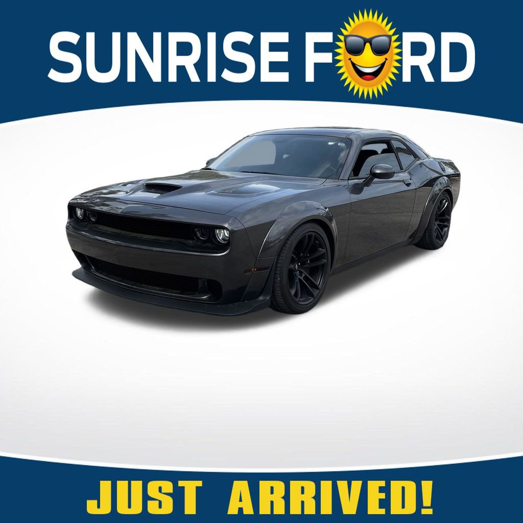 Used 2023 Dodge Challenger R/T Scat Pack image 1