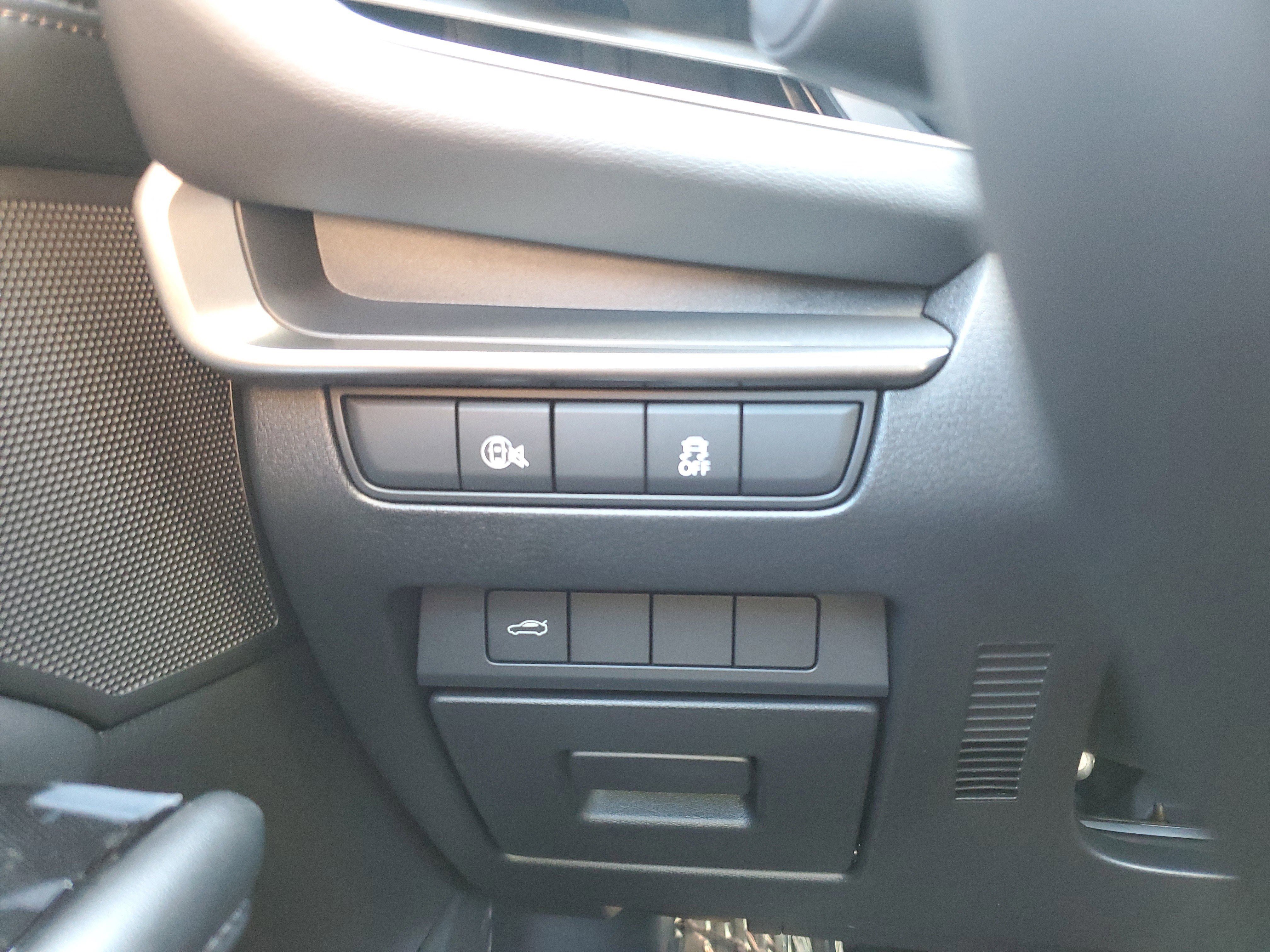 New 2026 MAZDA MAZDA3 s Sport image 18