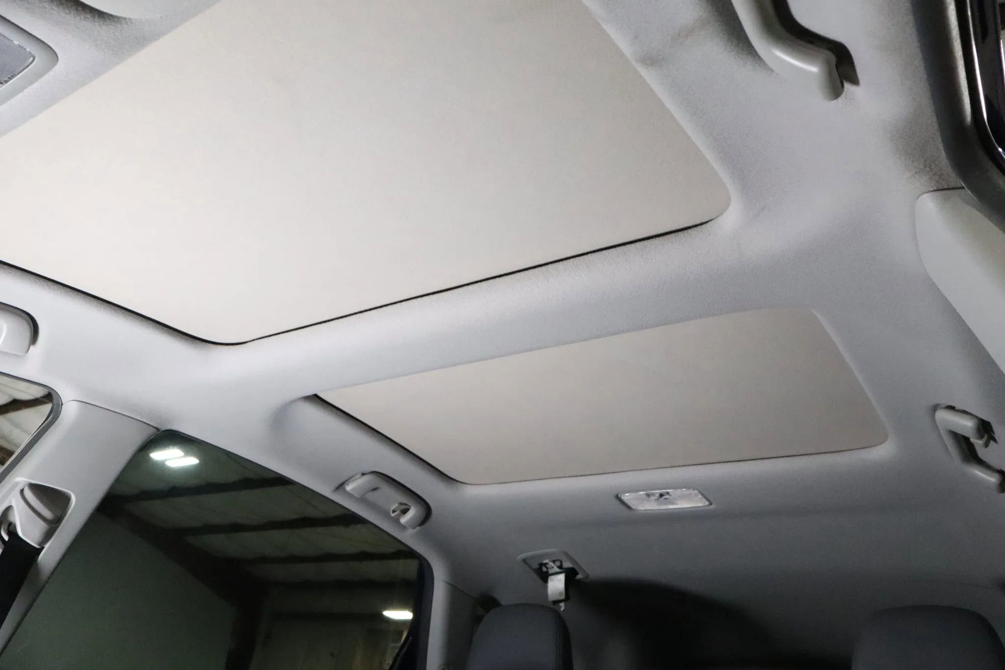 Used 2012 Toyota Prius V Five image 24