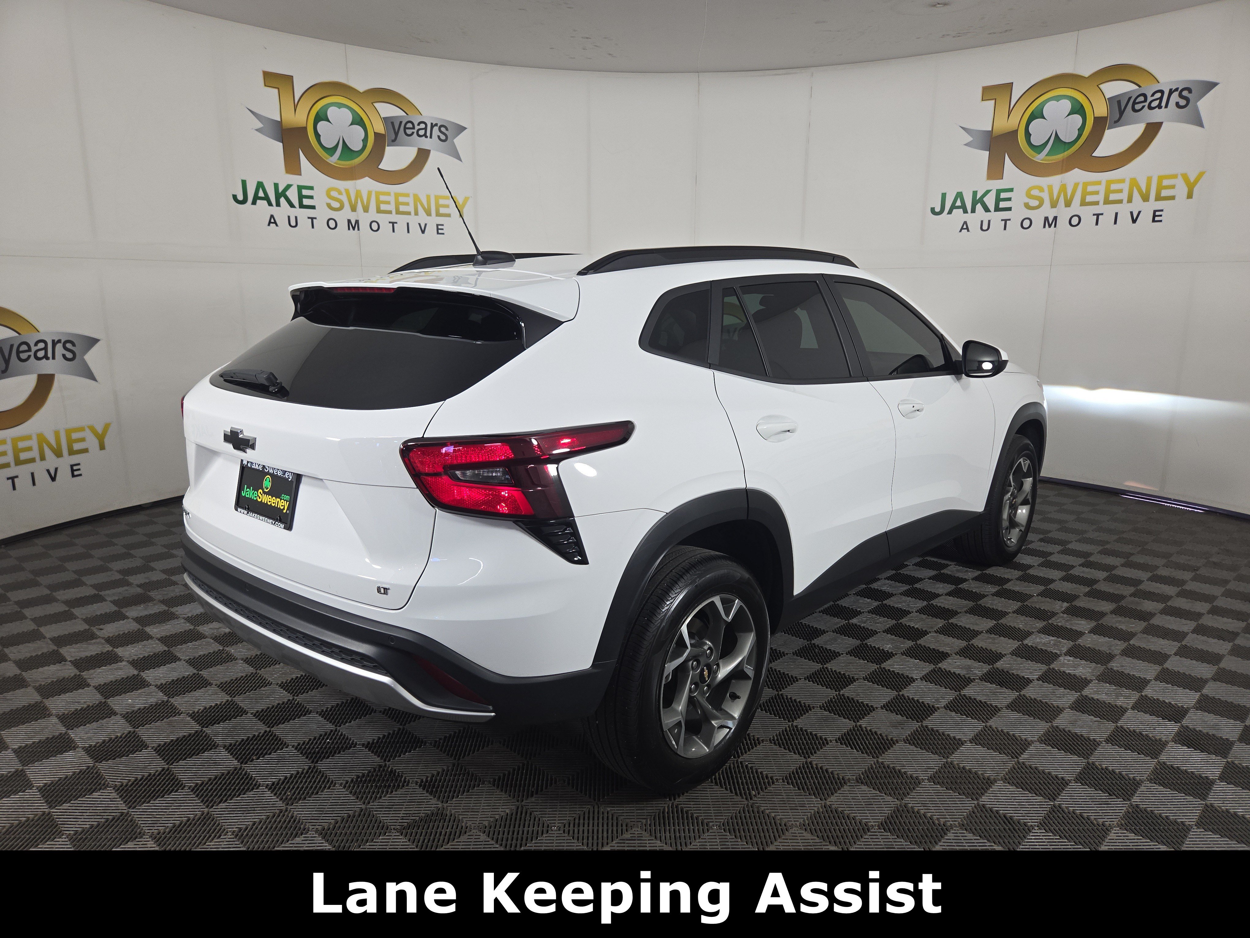 Certified 2024 Chevrolet Trax LT w/ Driver Confidence Package FWD image 9