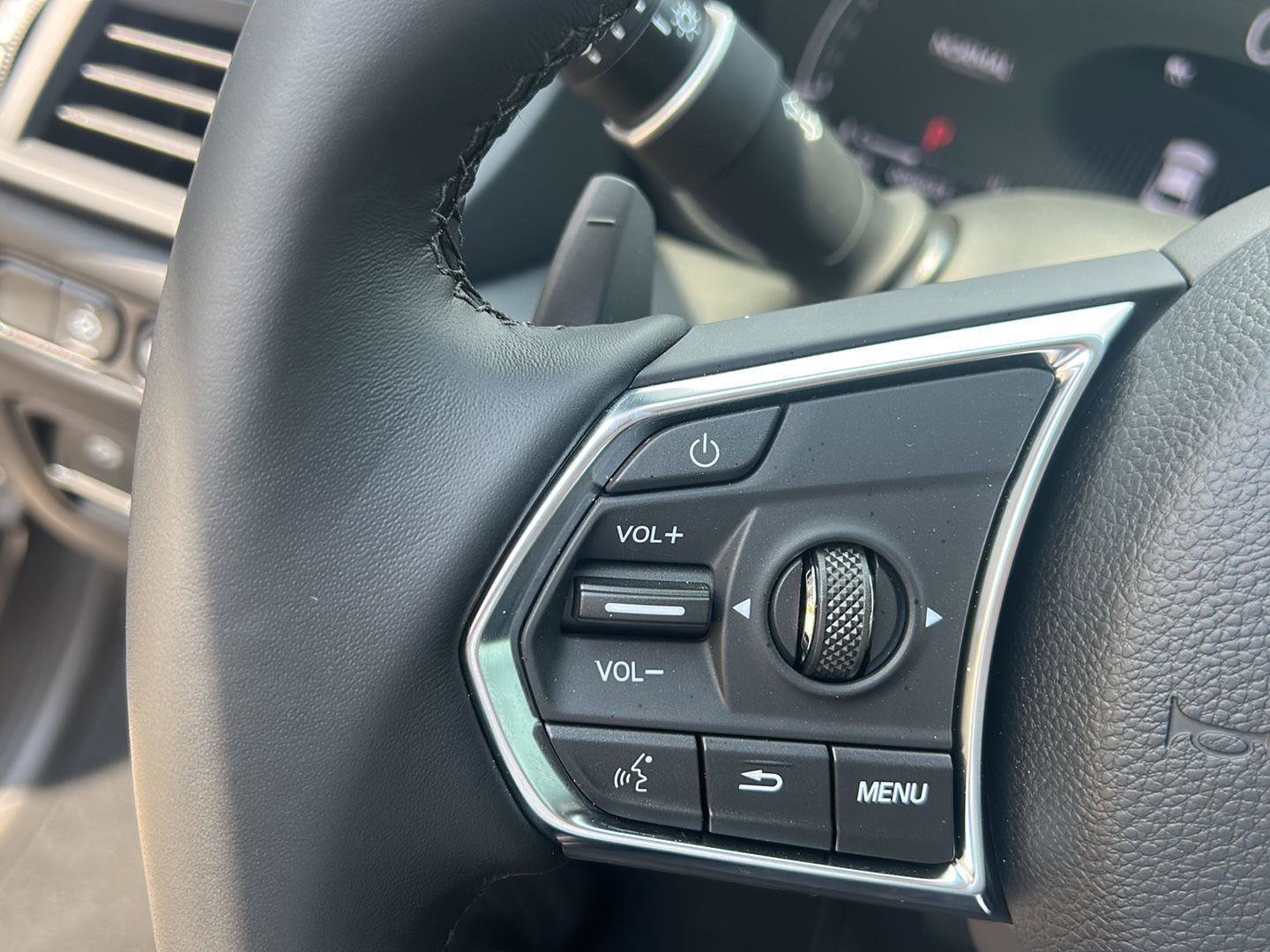 New 2025 Acura TLX w/ Technology Package image 9