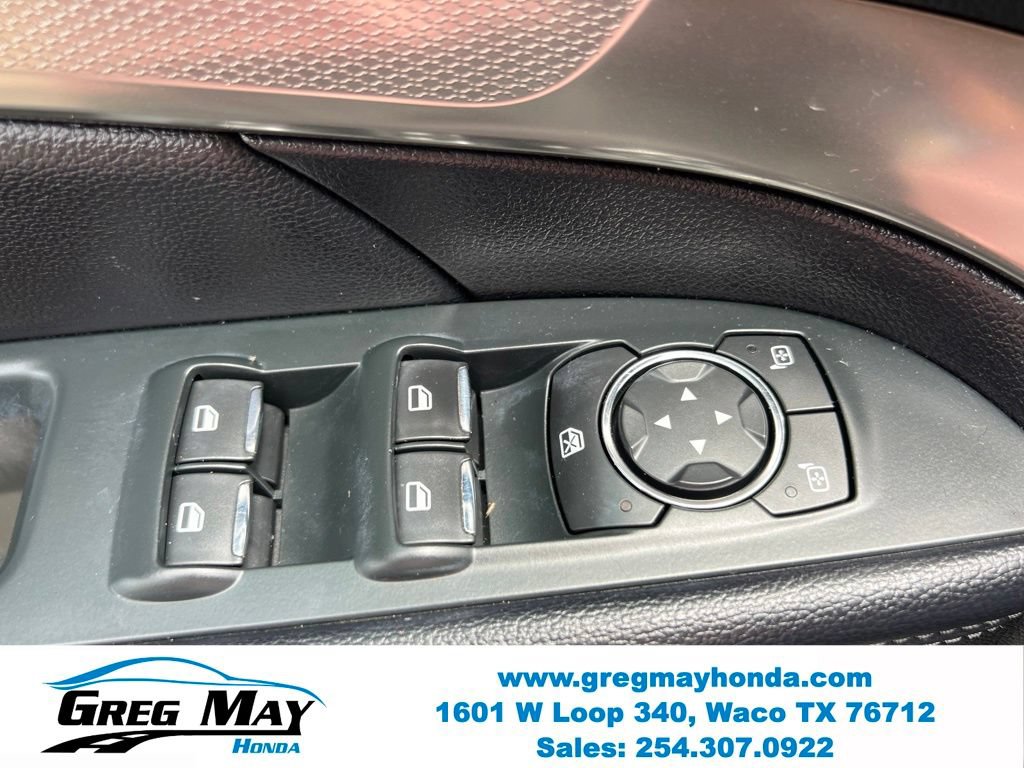 Used 2019 Ford Explorer XLT w/ Equipment Group 202A FWD image 24