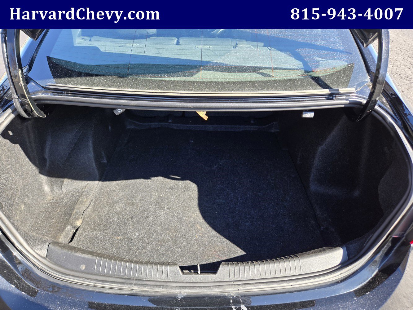 Used 2024 Chevrolet Malibu LT image 30