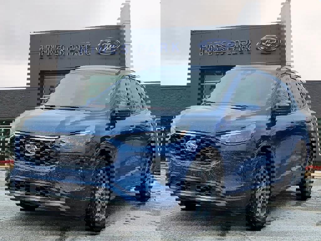 Used 2023 Ford Escape ST-Line Select w/ Tech Pack #1 image 3