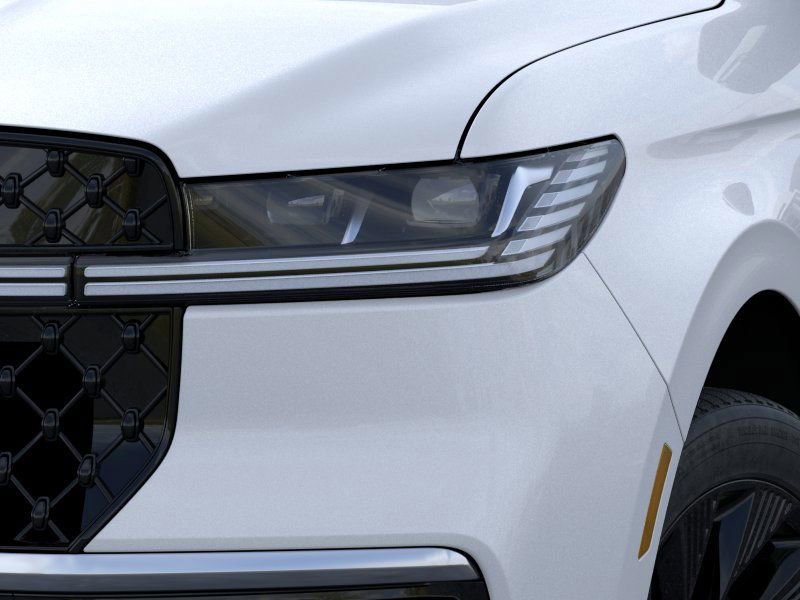 New 2025 Lincoln Navigator L Reserve w/ Jet Appearance Package image 18