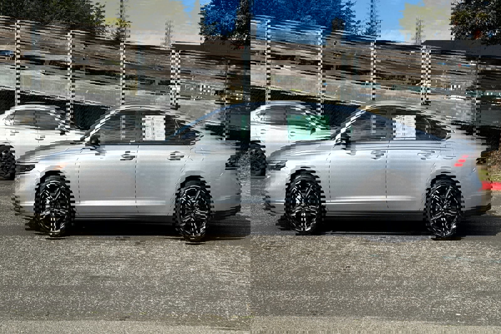 Used 2025 Honda Accord Sport image 7