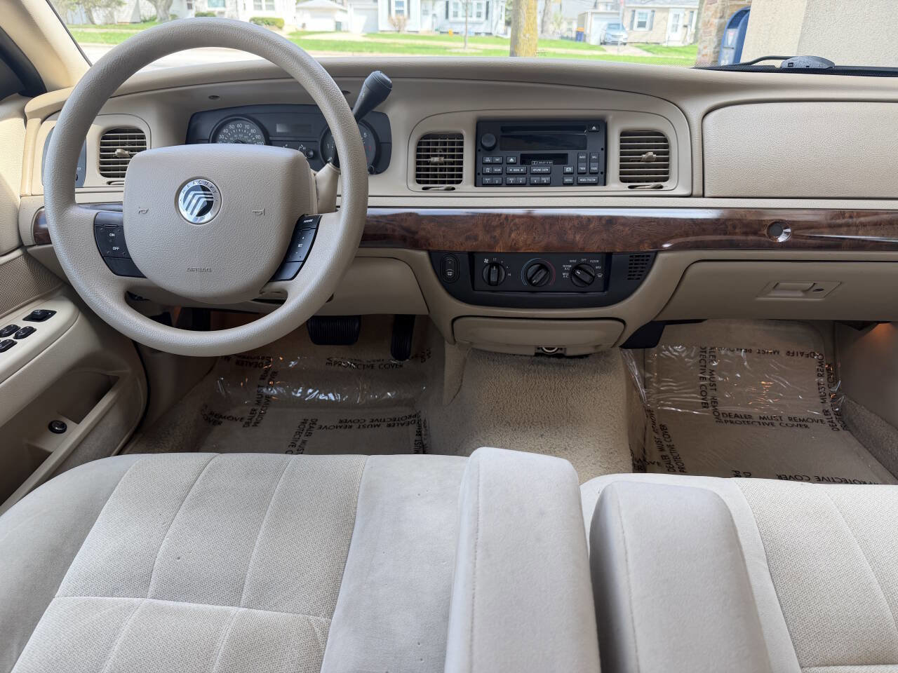 Used 2006 Mercury Grand Marquis GS image 16