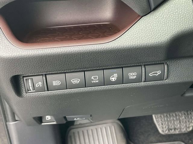 Used 2025 Toyota RAV4 Limited w/ Advanced Technology Package AWD/4WD image 26