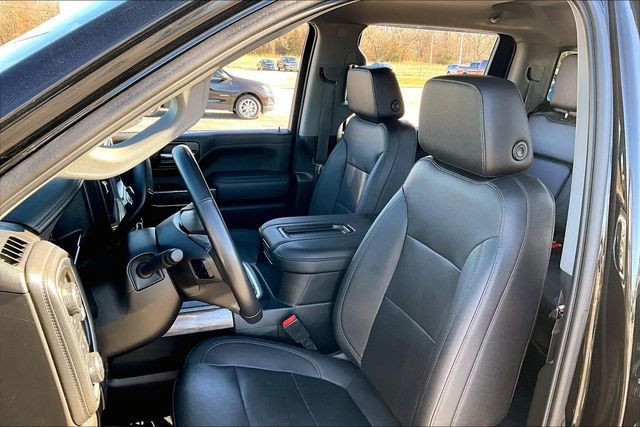 Used 2022 Chevrolet Silverado 3500 LTZ w/ LTZ Convenience Package image 3