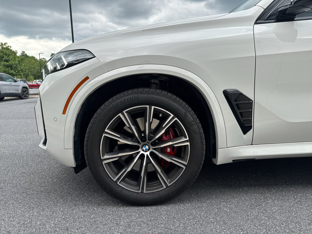 Used 2026 BMW X5 xDrive40i w/ M Sport Package AWD/4WD image 20