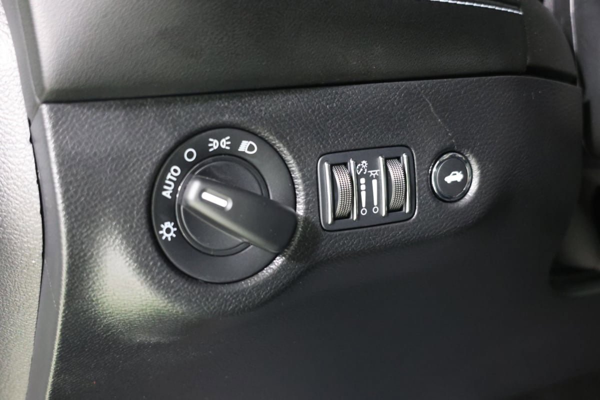 Used 2023 Dodge Challenger SRT Hellcat w/ Driver Convenience Group RWD image 23