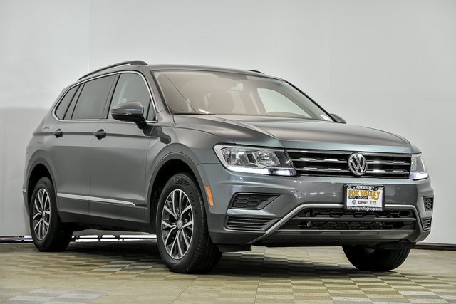 Used 2020 Volkswagen Tiguan SE w/ Panoramic Sunroof Package