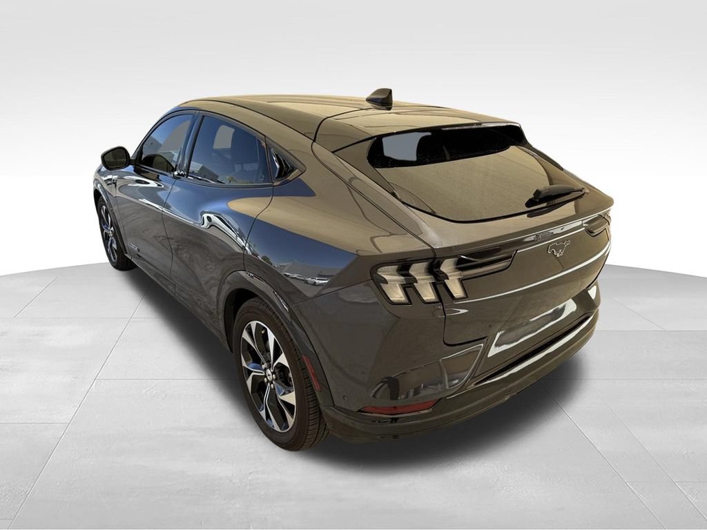 Used 2022 Ford Mustang Mach-E Premium RWD image 12
