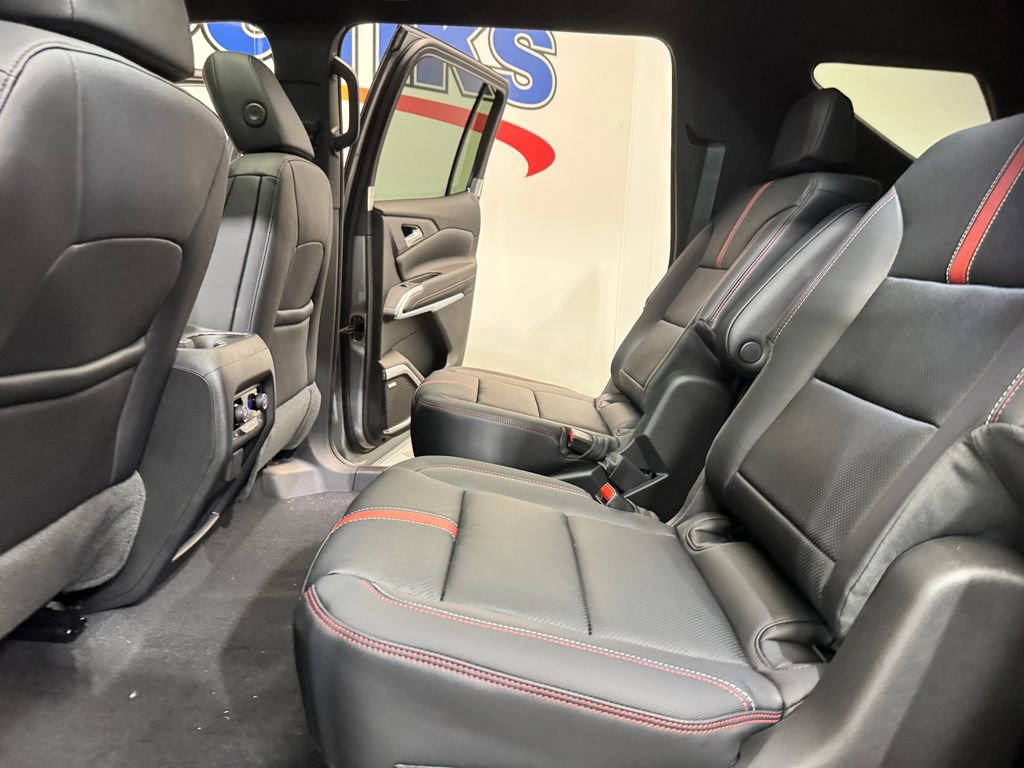 New 2026 Chevrolet Traverse RS AWD/4WD image 10