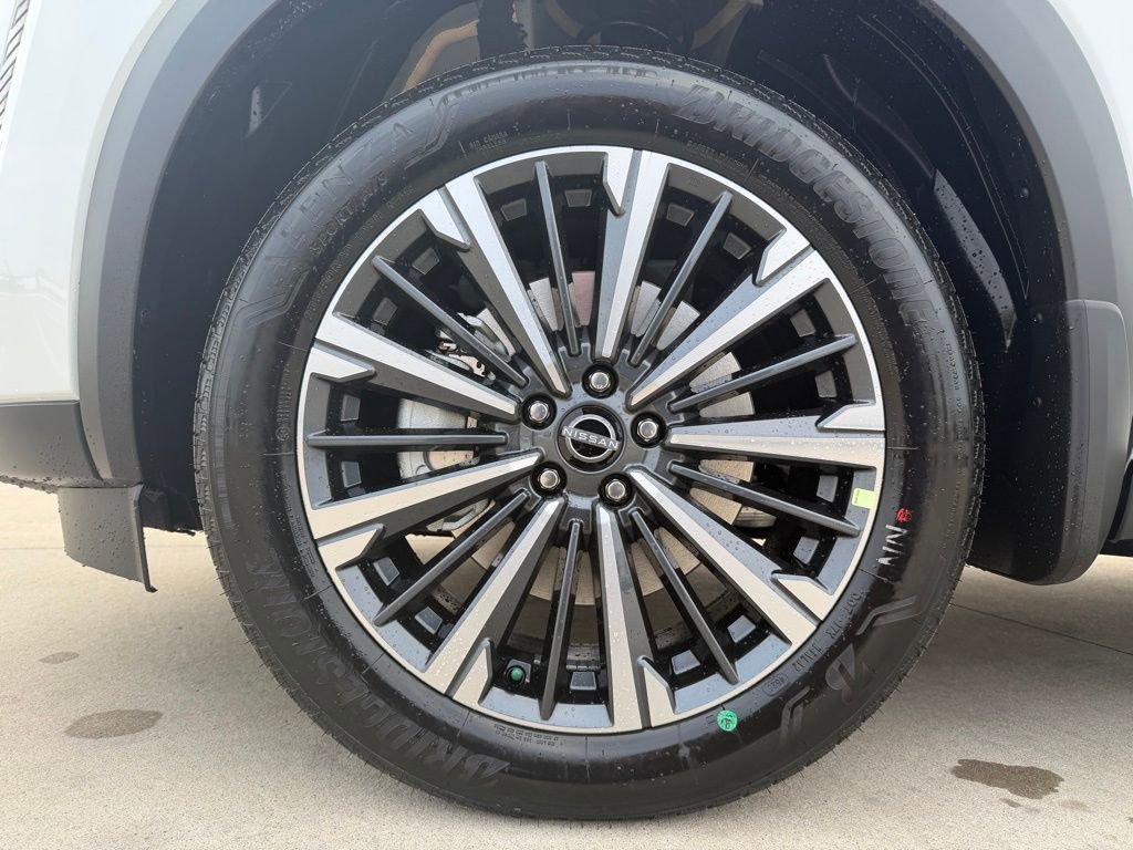 New 2026 Nissan Pathfinder SL image 33