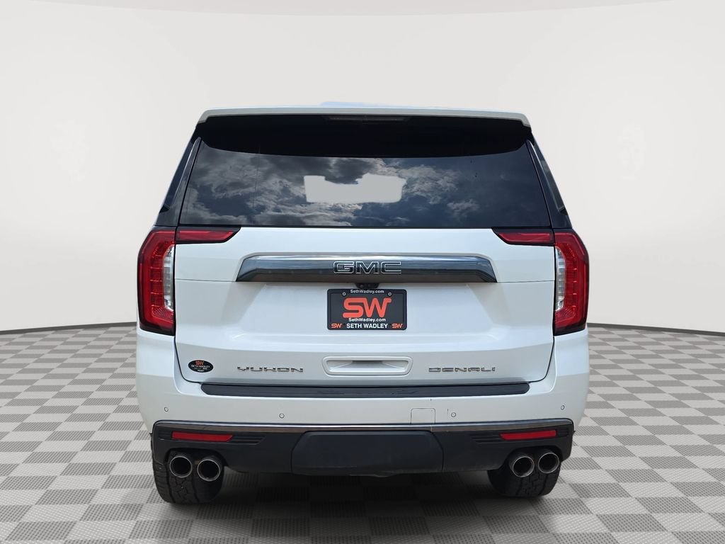 Used 2023 GMC Yukon Denali Ultimate AWD/4WD image 6
