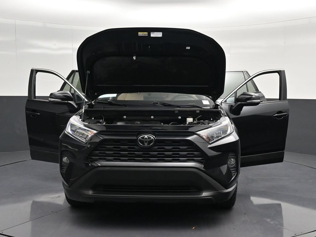 Used 2020 Toyota RAV4 XLE w/ Convenience Package FWD image 37