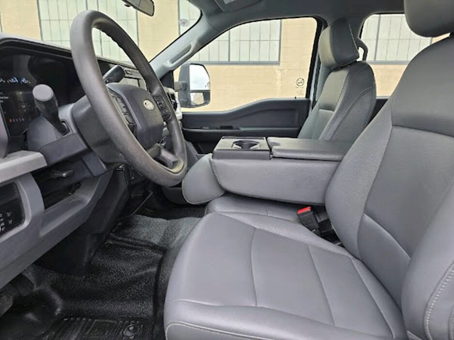 Used 2025 Ford F250 XL w/ FX4 Off-Road Package AWD/4WD image 10