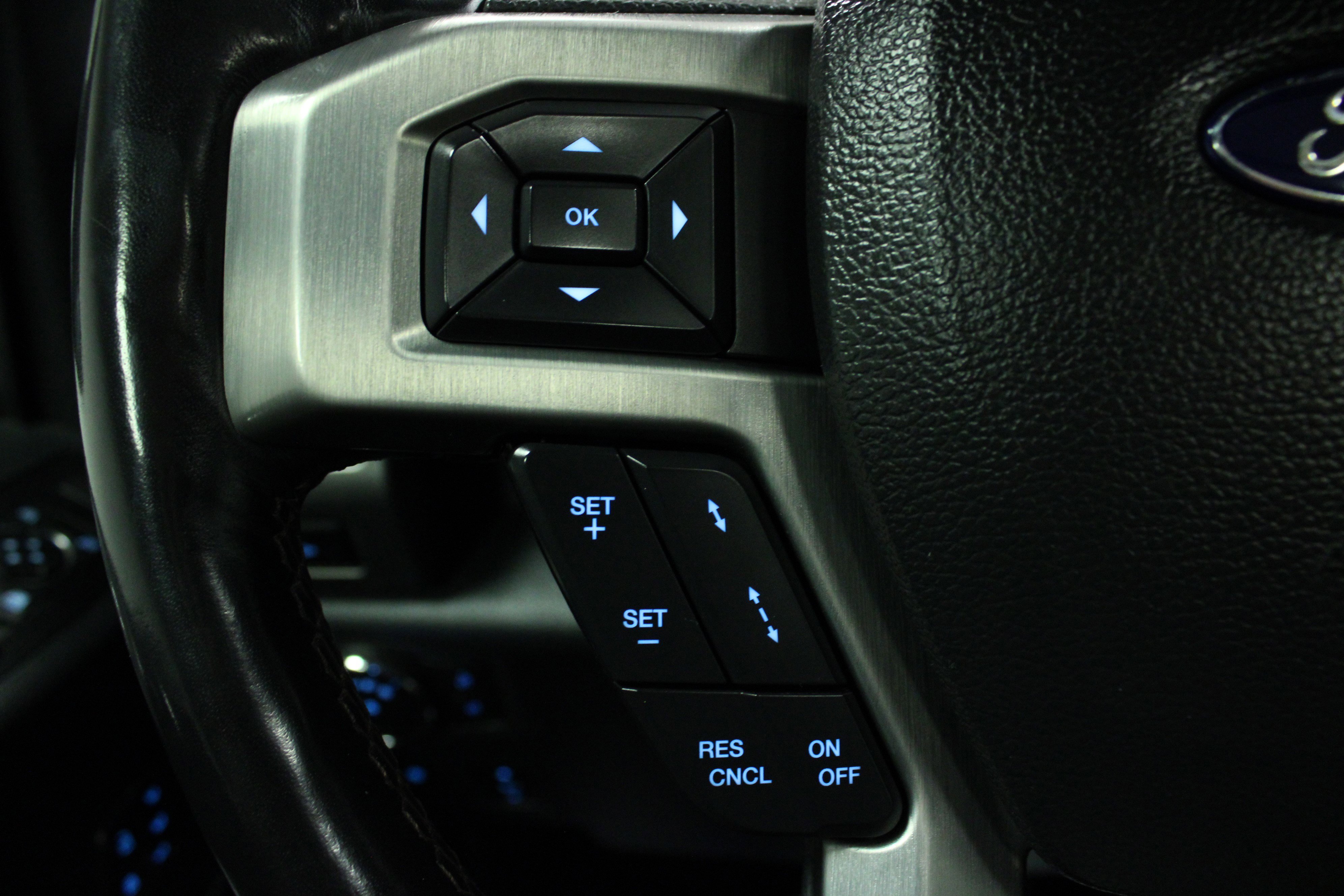 Used 2022 Ford F250 Platinum w/ FX4 Off-Road Package image 20