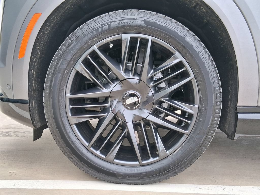 New 2026 Cadillac Escalade IQL Sport 1 w/ LPO, ONYX Package AWD/4WD image 26