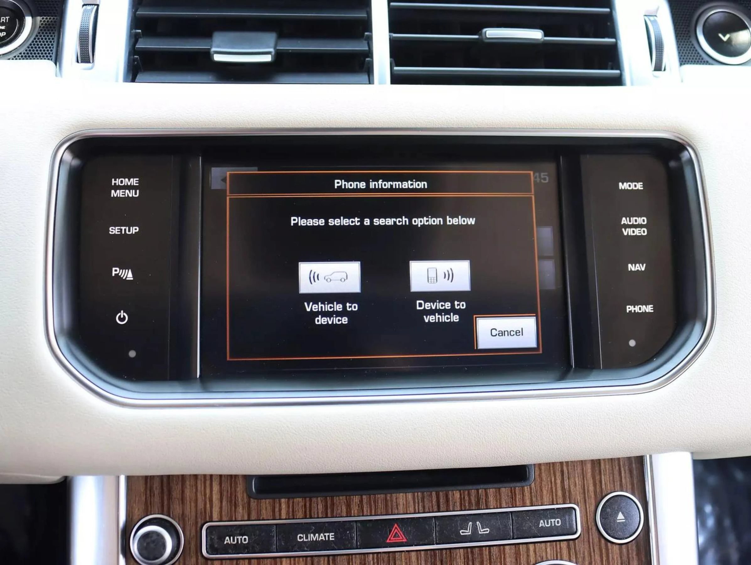 Used 2014 Land Rover Range Rover Sport Supercharged AWD/4WD image 25