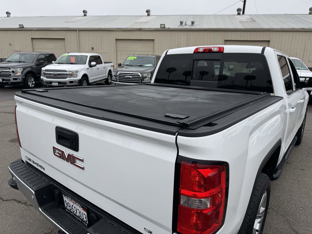 Used 2018 GMC Sierra 1500 SLE w/ SLE Value Package image 11