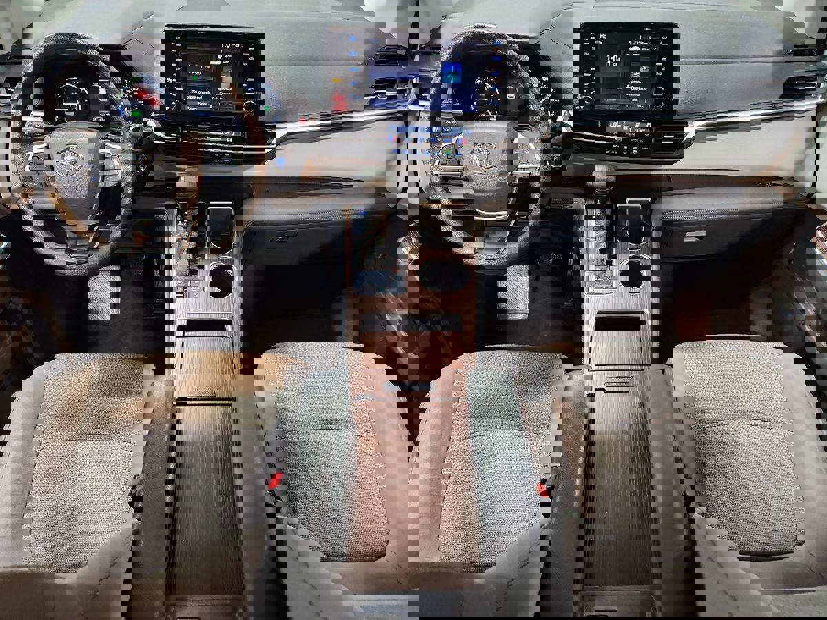 Used 2021 Toyota Sienna LE FWD image 42