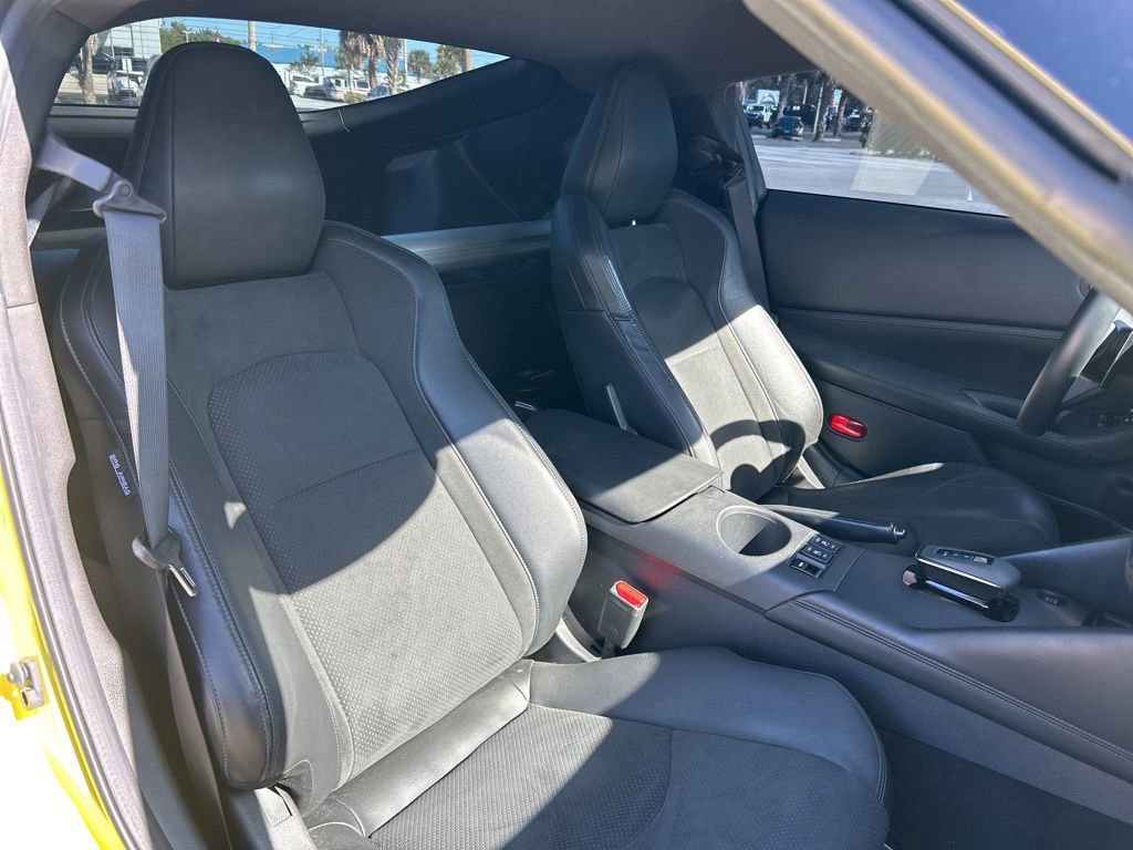 Certified 2023 Nissan Z Performance w/ Floor Mat Package (L93) image 49