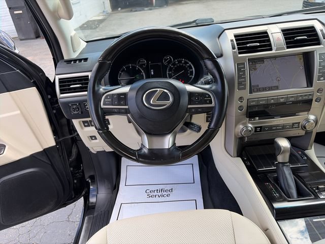 Used 2021 Lexus GX 460 Premium w/ Accessory Package AWD/4WD image 13