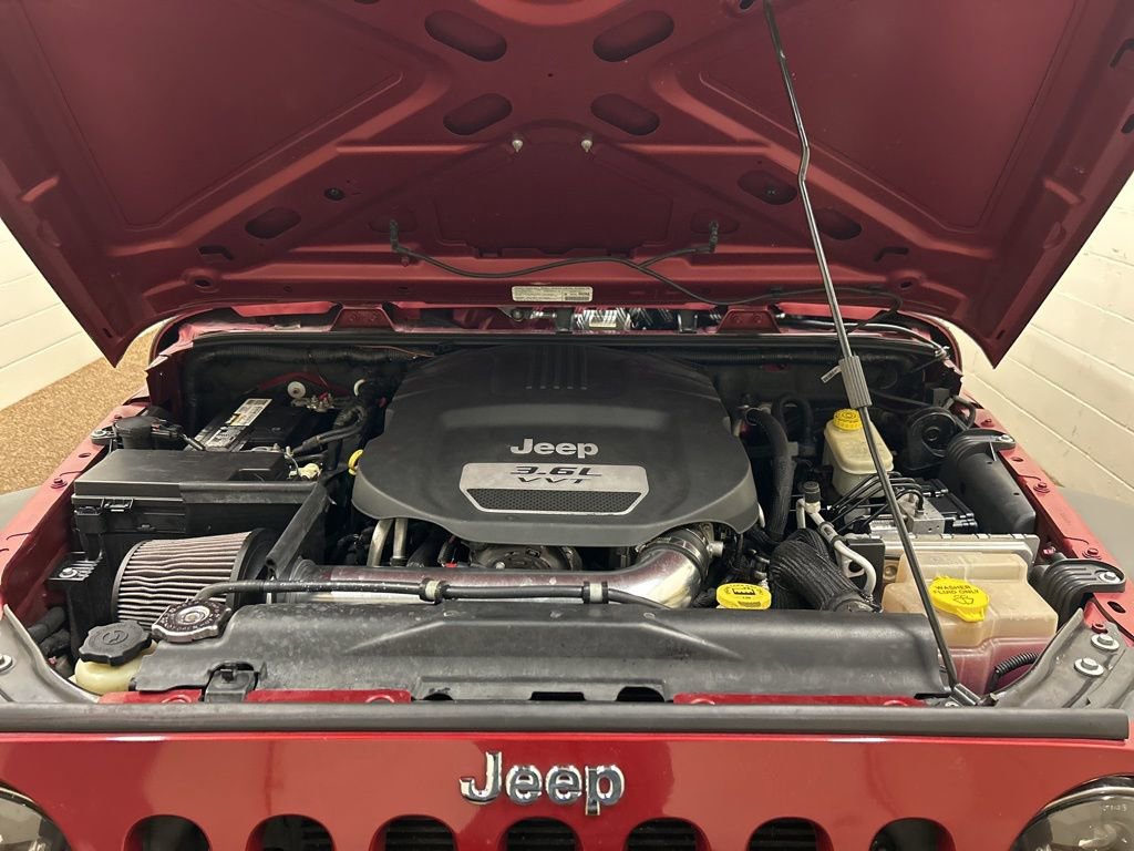 Used 2013 Jeep Wrangler Sport image 14