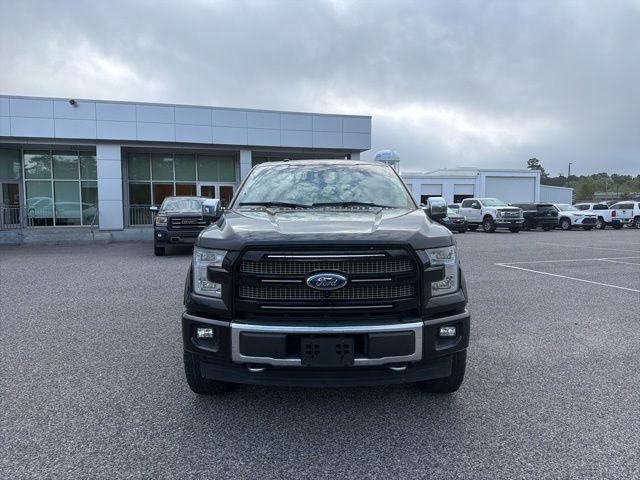 Used 2017 Ford F150 Platinum w/ Equipment Group 701A Luxury image 2